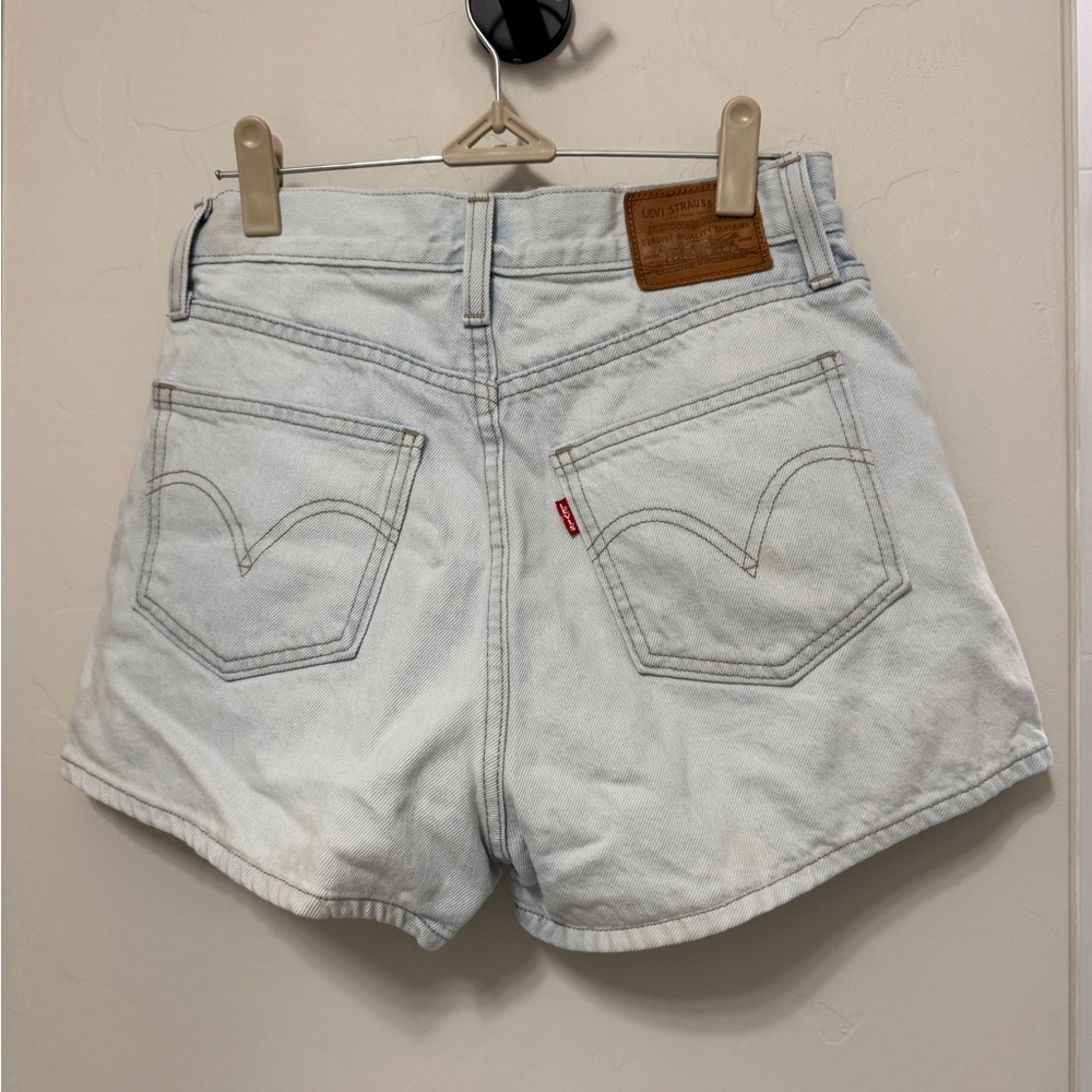 Levi's Women's Light Wash Denim Shorts
